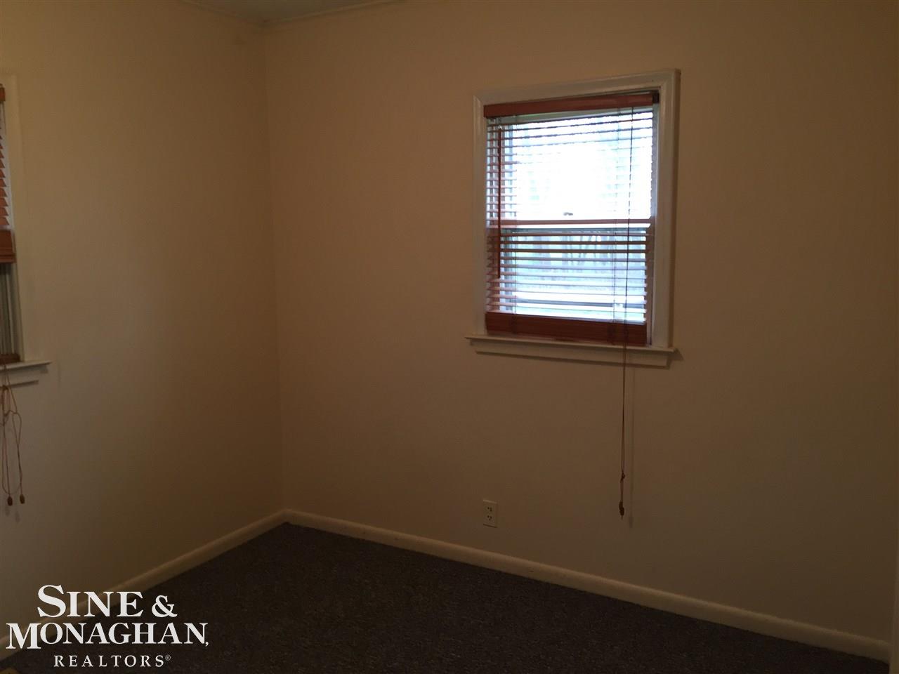 33645 Schneider Road Chesterfield, MI 48047 - Photo 14 of 22
