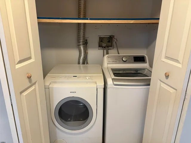 $249,900 | 4455 Yorktown Place, Unit 28, Mays Landing, NJ 08330