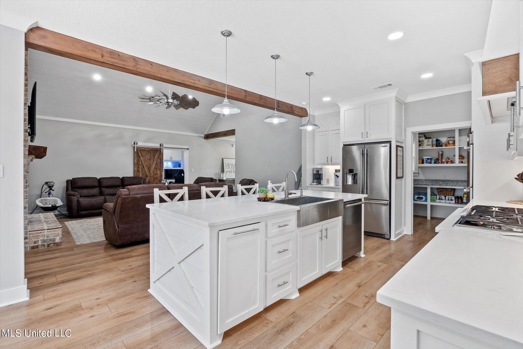 123 Doc Gore Road Sumrall, MS 39482 - Photo 17 of 56 16-home-40