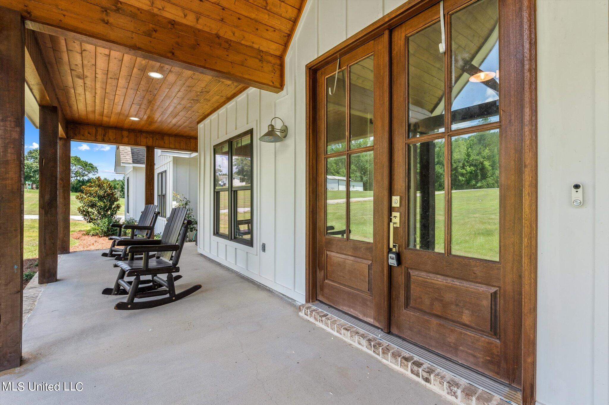 123 Doc Gore Road Sumrall, MS 39482 - Photo 8 of 56 07-home-07