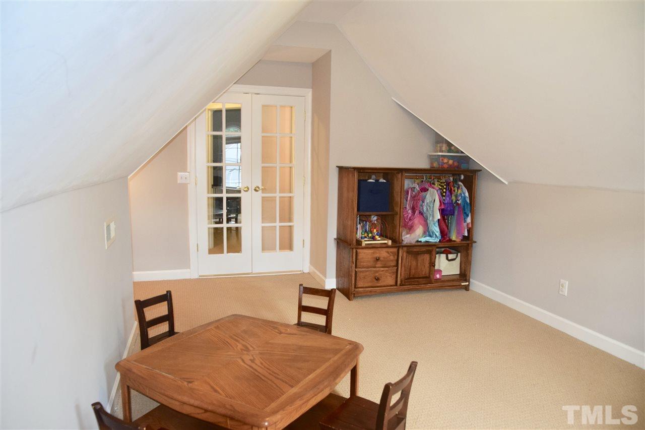 2500 Sugar Maple Court Raleigh, NC 27615 - Photo 19 of 28