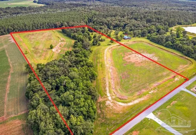 a view of a swimming pool