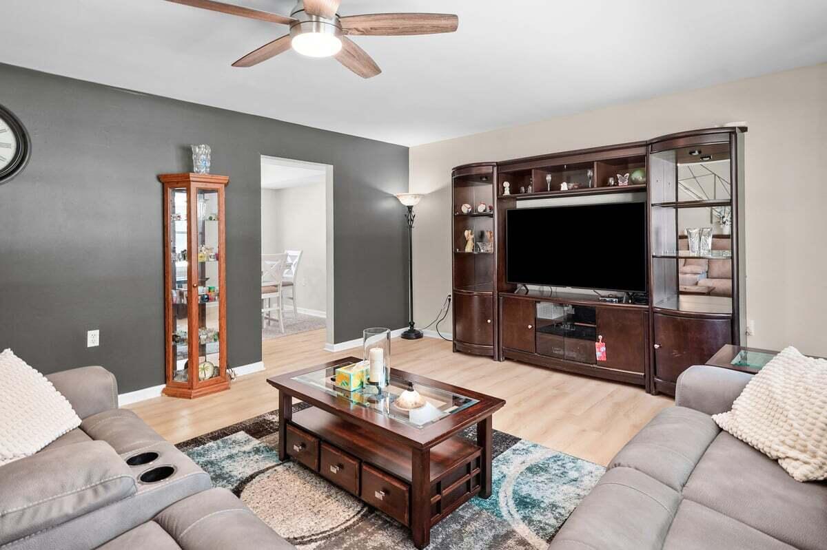 715 McCool Road Valparaiso, IN 46385 - Photo 6 of 22 1200x799