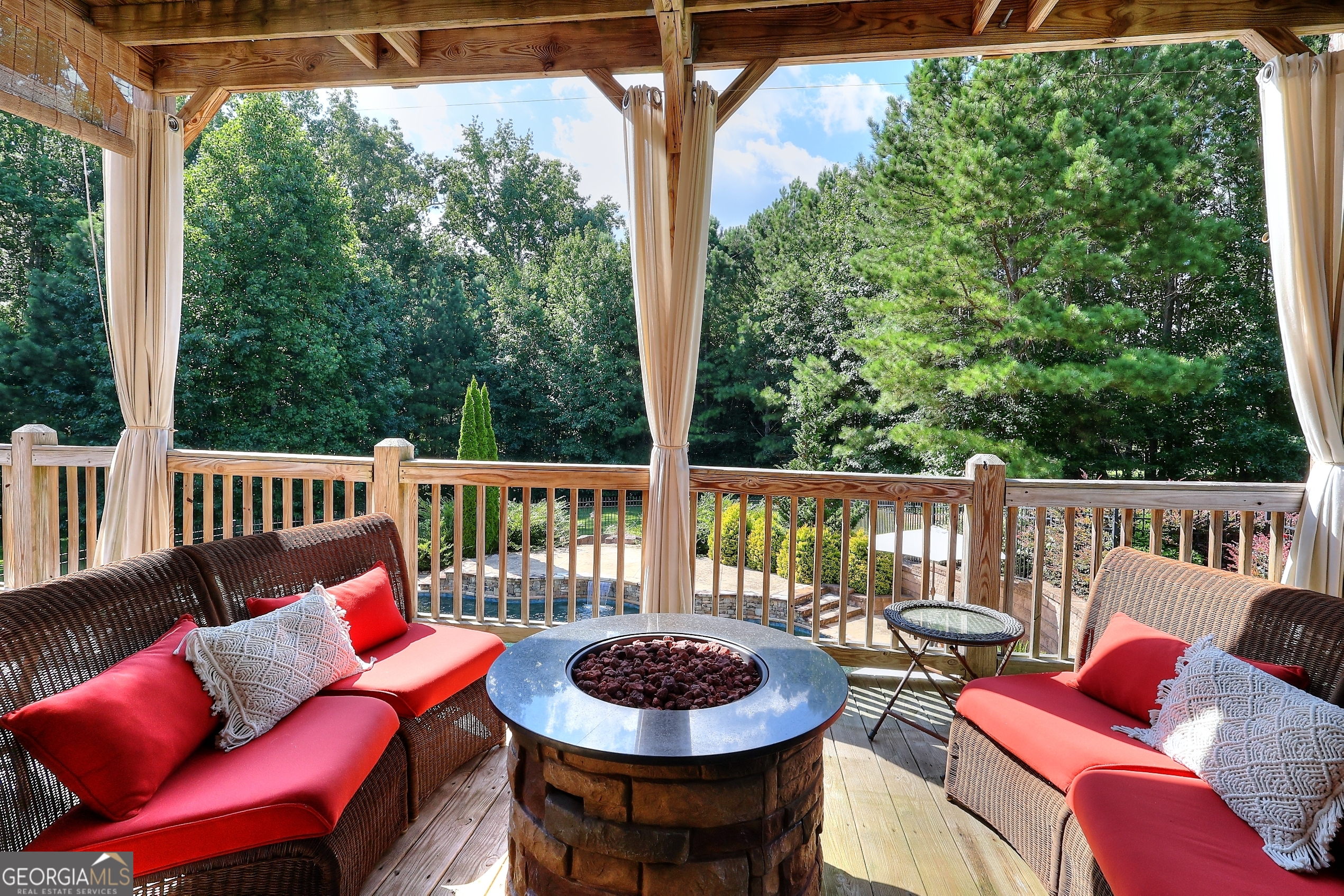 2512 Alcovy Club Drive Dacula, GA 30019 - Photo 17 of 36