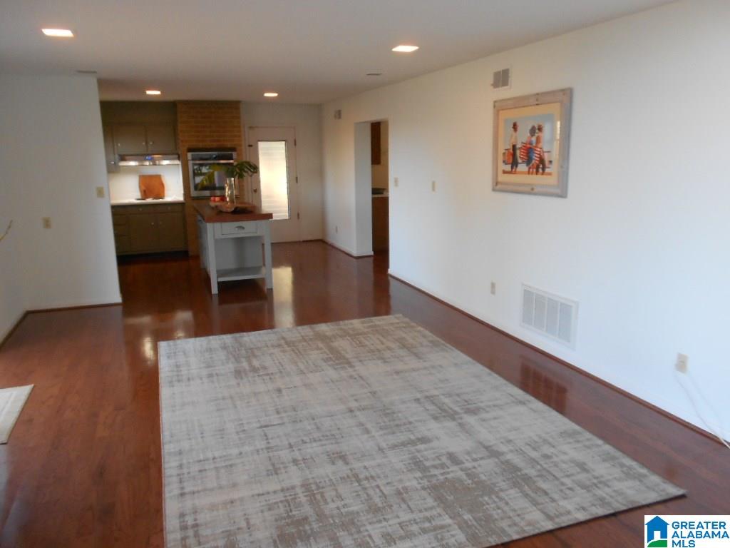 1140 Shades Crest Road Hoover, AL 35226 - Photo 16 of 38 Gallery Image 16