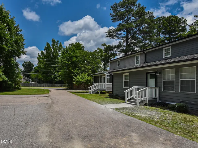 $1,475,000 | 225 Douglas Street, Holly Springs, NC 27540