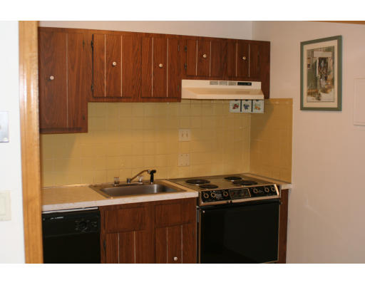 21 Erick Road, Unit 23A Mansfield, MA 02048 - Photo 3 of 6 Gallery Image 3
