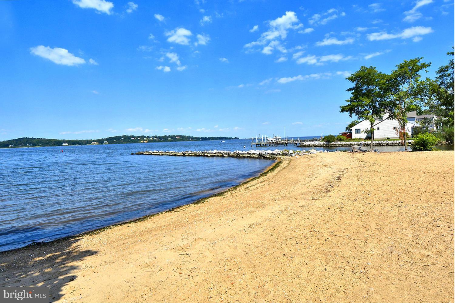 Popular Water Privileged Community of Shore Acres