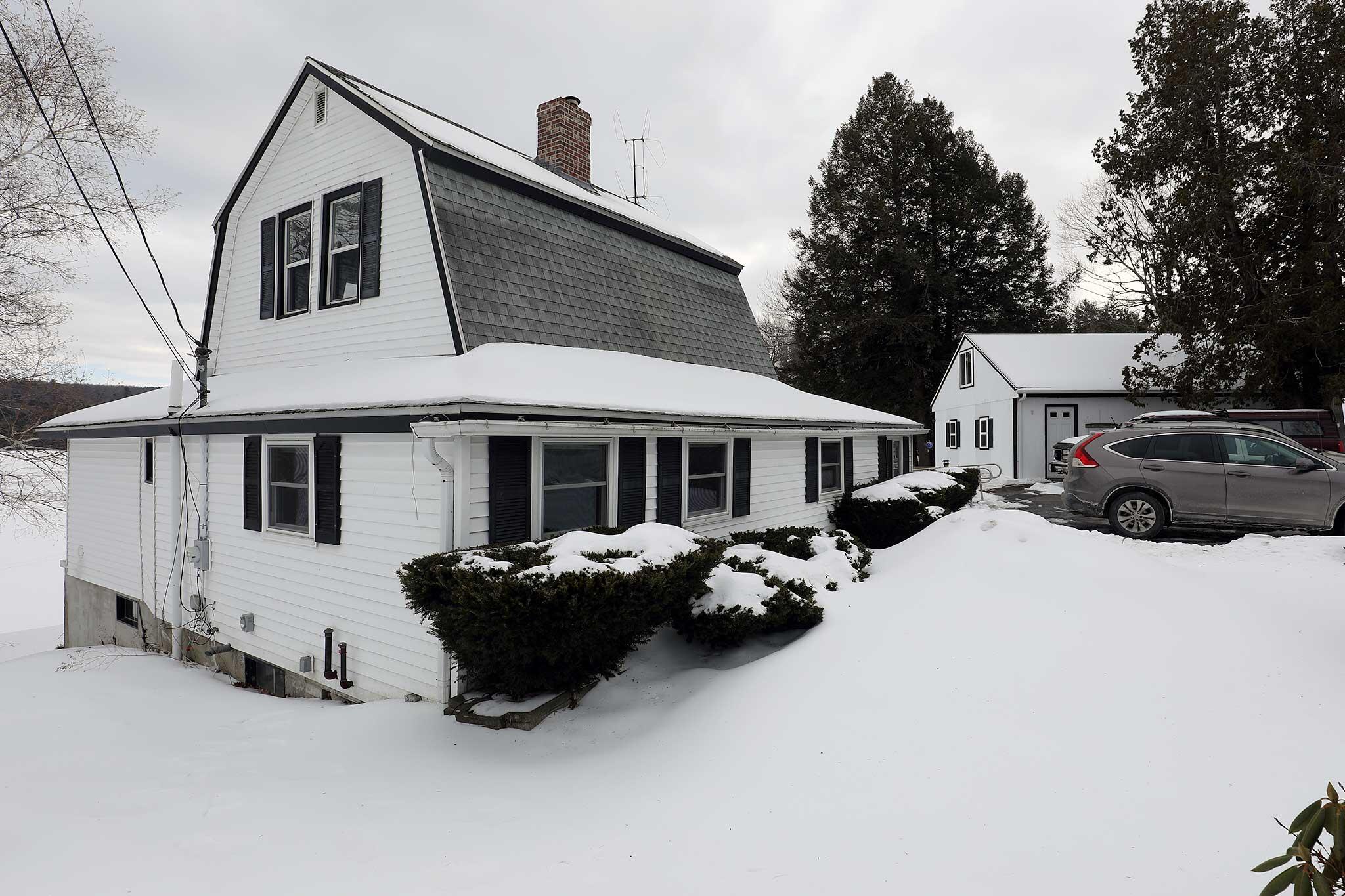 9 Weeks Road Vassalboro, ME 04989 - Photo 11 of 47 8