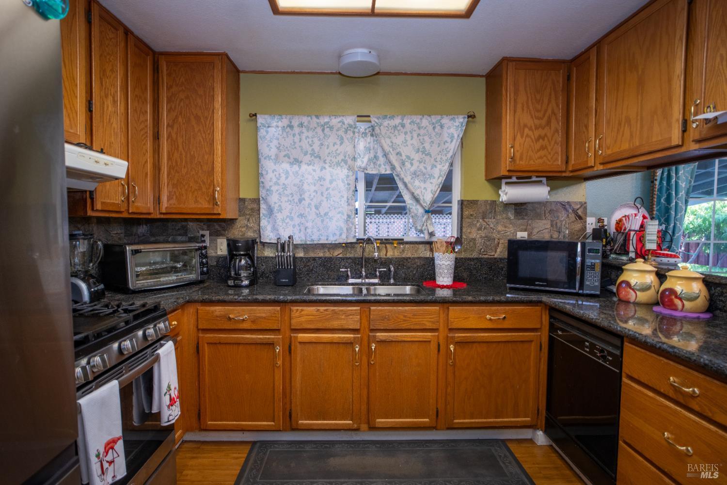146 Gio Drive Santa Rosa, CA 95407 - Photo 6 of 28