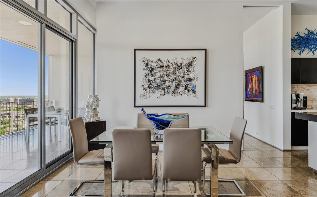 1717 Arts Plaza, Unit 1804 Dallas, TX 75201 - Photo 11 of 31