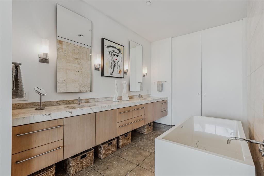 1717 Arts Plaza, Unit 1804 Dallas, TX 75201 - Photo 17 of 31