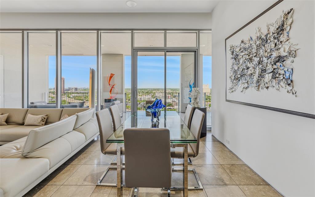 1717 Arts Plaza, Unit 1804 Dallas, TX 75201 - Photo 3 of 31