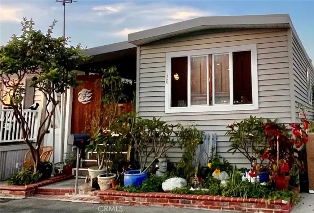 $449,000 | 30 Welcome Seal Beach, Seal Beach, CA 90740