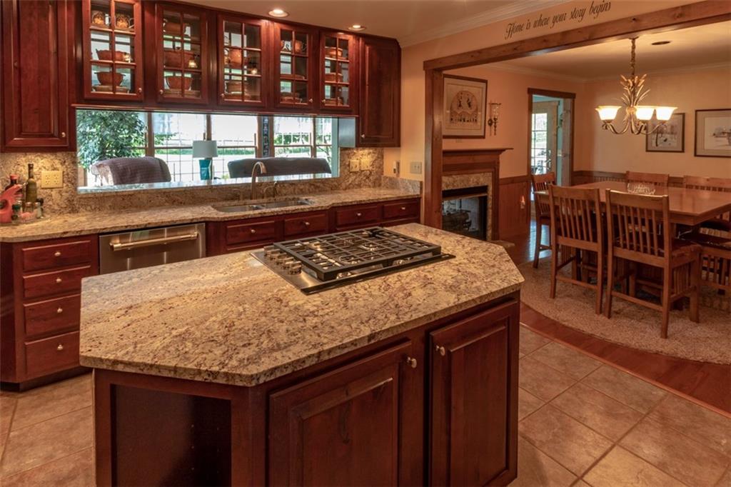 136 Valley Road Eighty Four, PA 15330 - Photo 9 of 25