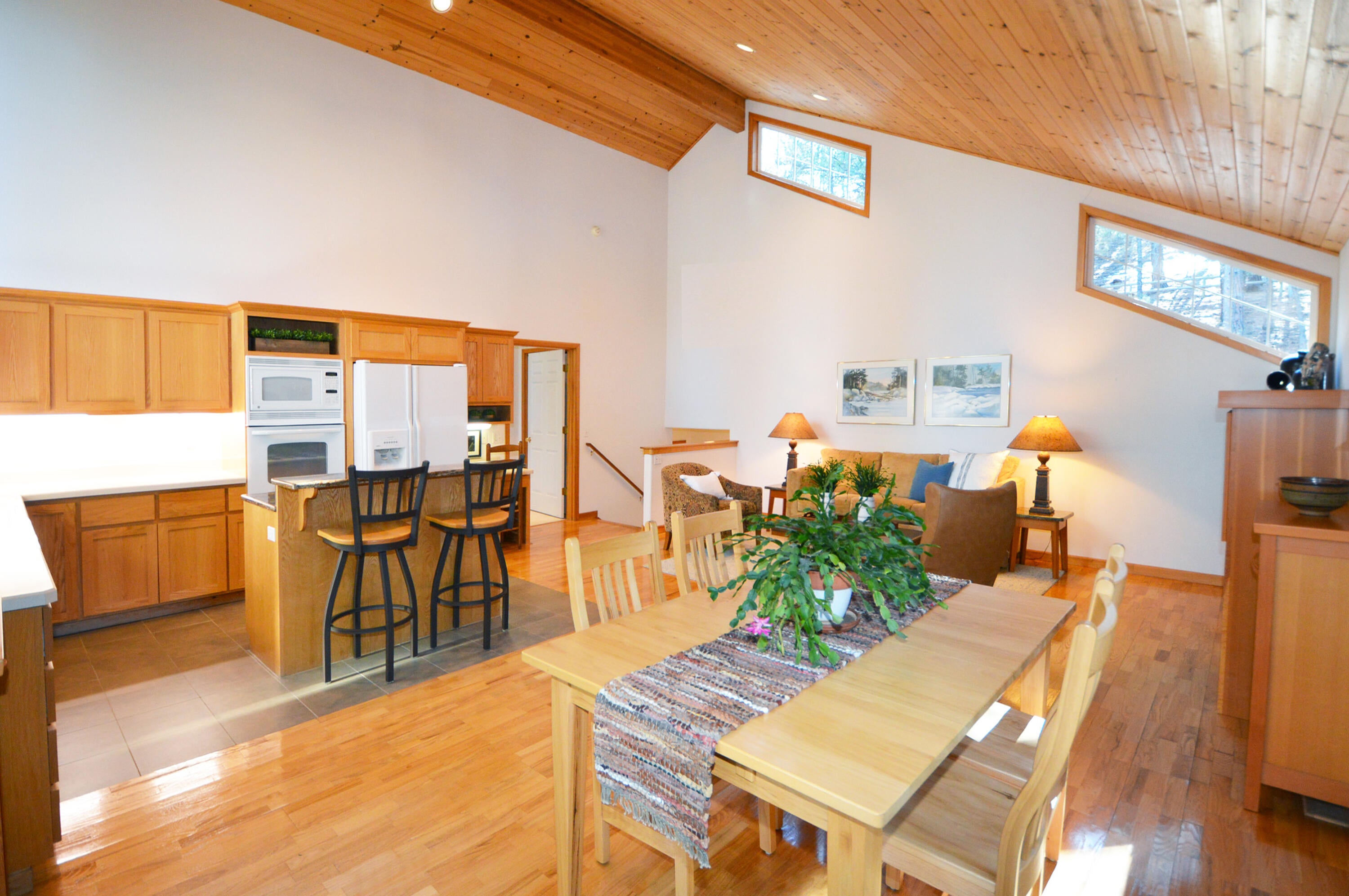 69844 Camp Polk Road Sisters, OR 97759 - Photo 13 of 38 9