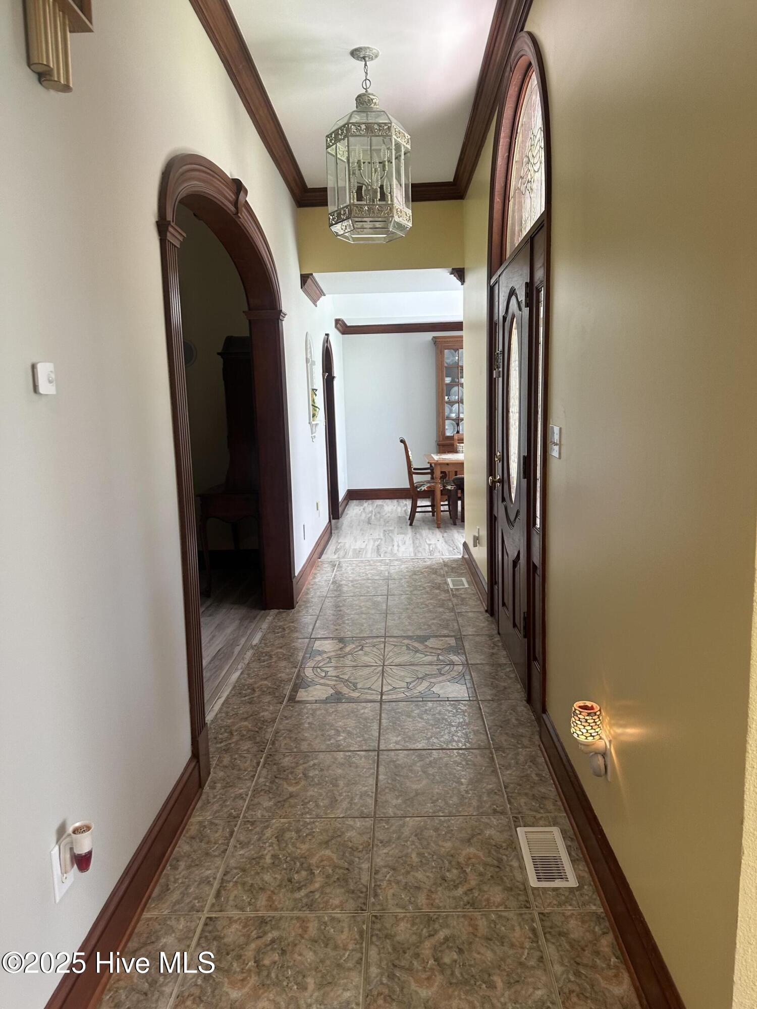 2511 Bells Fork Road Greenville, NC 27858 - Photo 46 of 66 Foyer