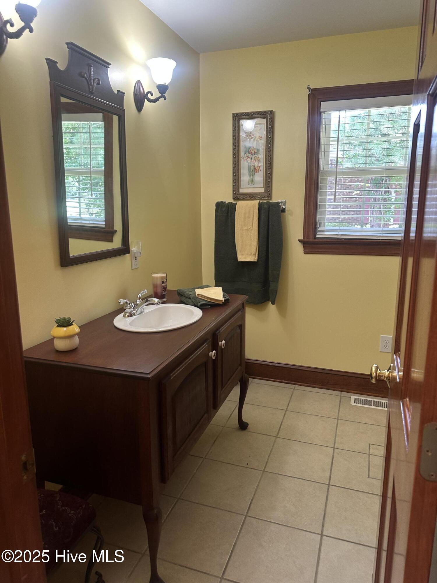 2511 Bells Fork Road Greenville, NC 27858 - Photo 52 of 66 Hall bath