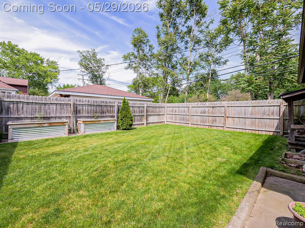 415 Meridan Street Dearborn, MI 48124 - Photo 31 of 35