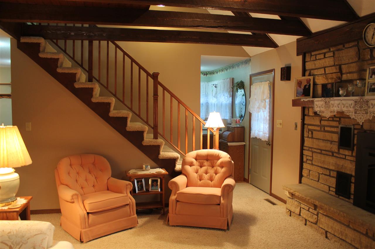 520 Devoe Street South Lone Tree, IA 52755 - Photo 4 of 25 Gallery Image 4