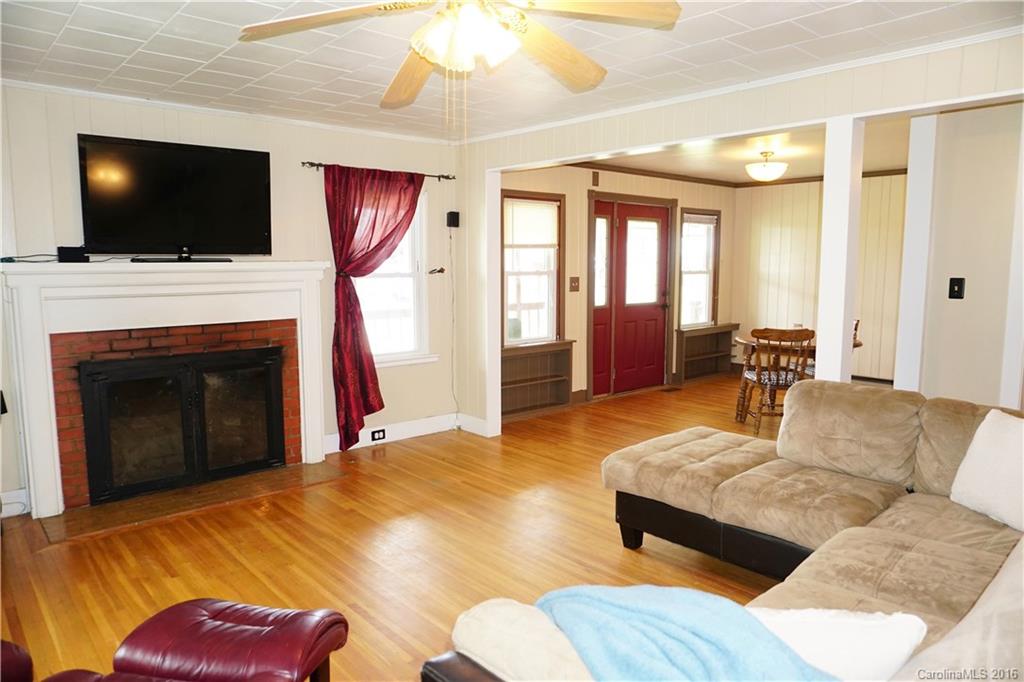 175 Chief Thomas Road Harmony, NC 28634 - Photo 8 of 24 Gallery Image 8