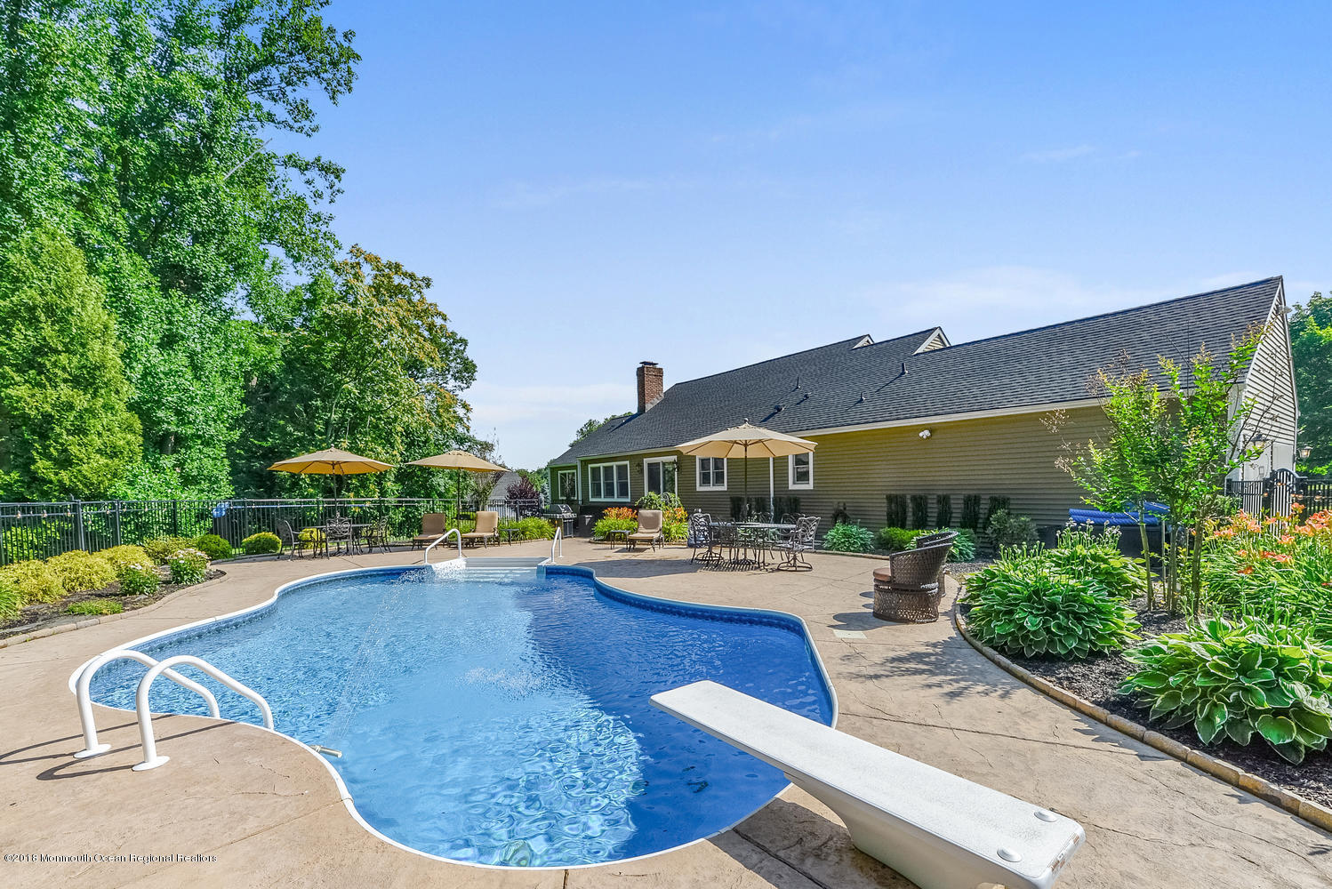 6 Countryview Road Holmdel NJ-large-030-