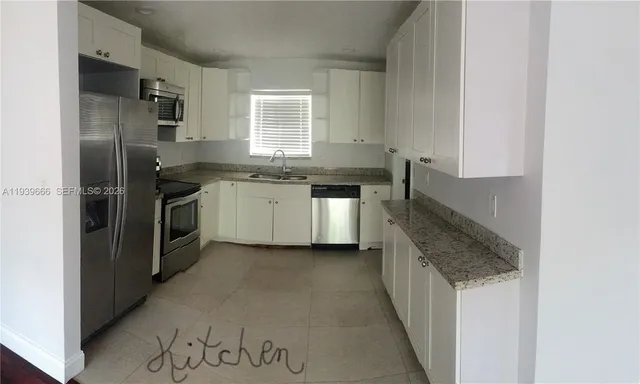 $3,800 | 1527 Adams Street, Unit 1, Hollywood, FL 33020