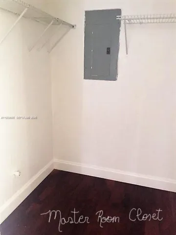 $3,800 | 1527 Adams Street, Unit 1, Hollywood, FL 33020