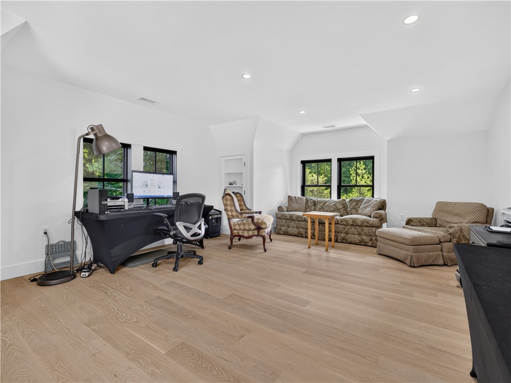 34 Lanphere Road Westerly, RI 02891 - Photo 29 of 39