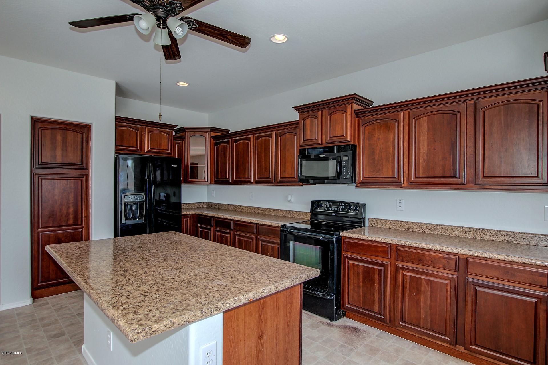 23571 West Pecan Road Buckeye, AZ 85326 - Photo 10 of 30 Pecan (10)