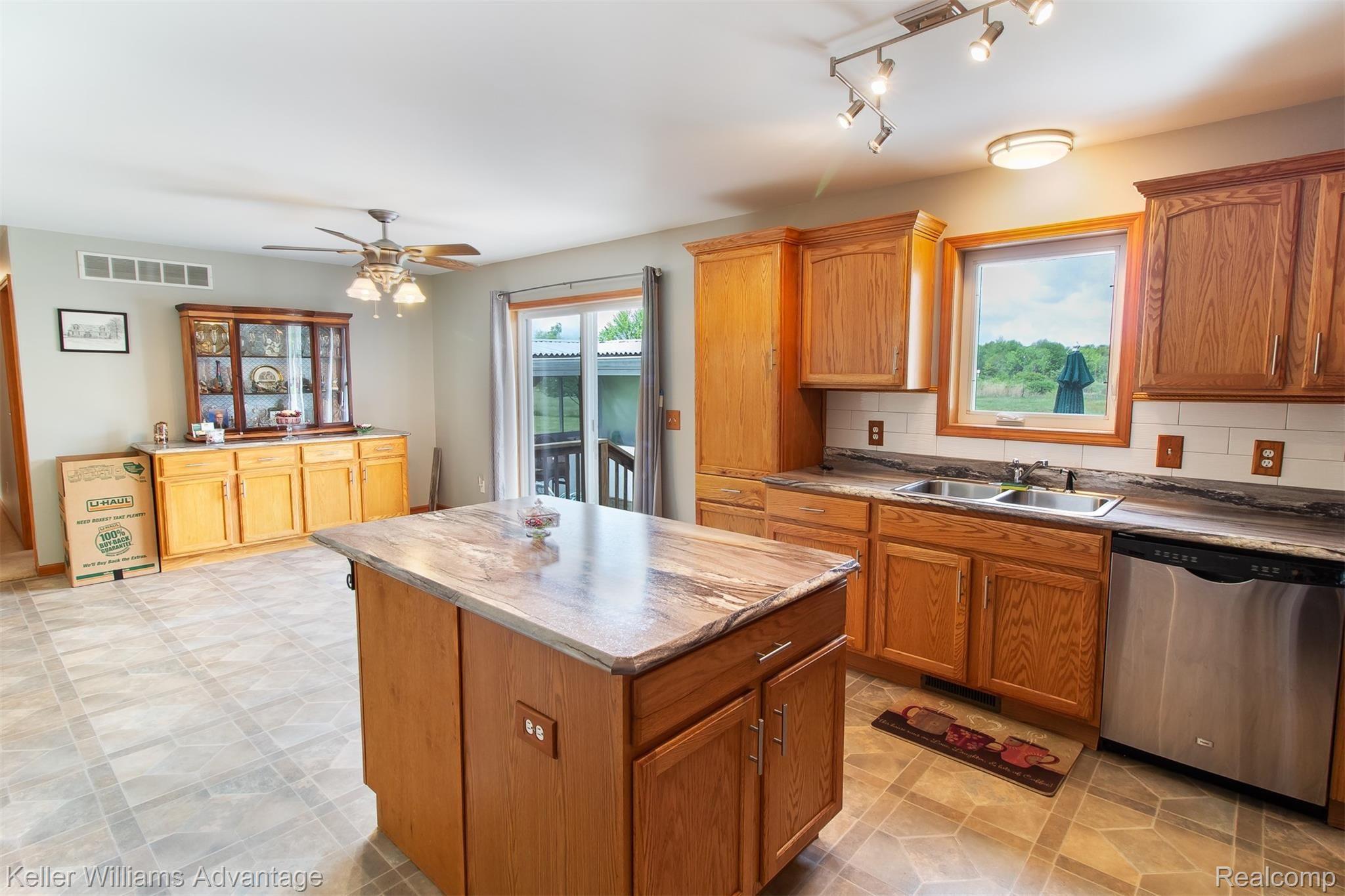15050 Roepke Road Gregory, MI 48137 - Photo 15 of 50 RoepkeRd_15050_Kitchen_02.jpg