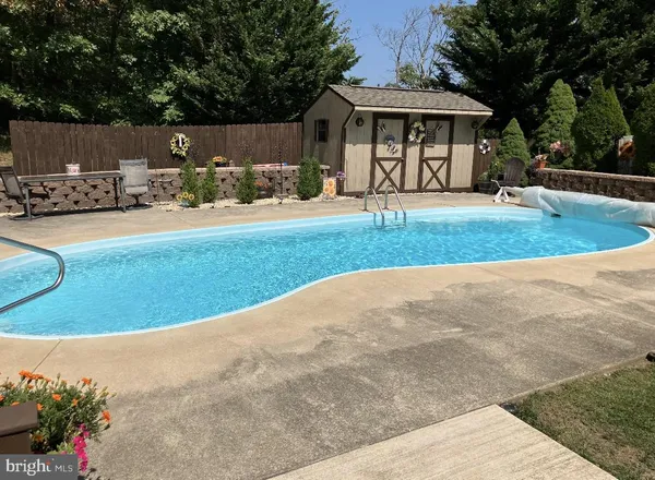 $695,000 | 1105 Weires Avenue, Lavale, MD 21502