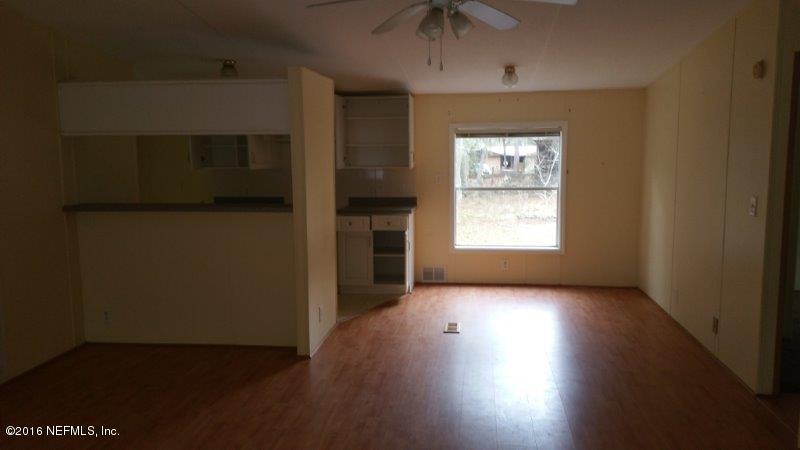 109 Stallion Road Crescent City, FL 32112 - Photo 2 of 6 20160113_085217