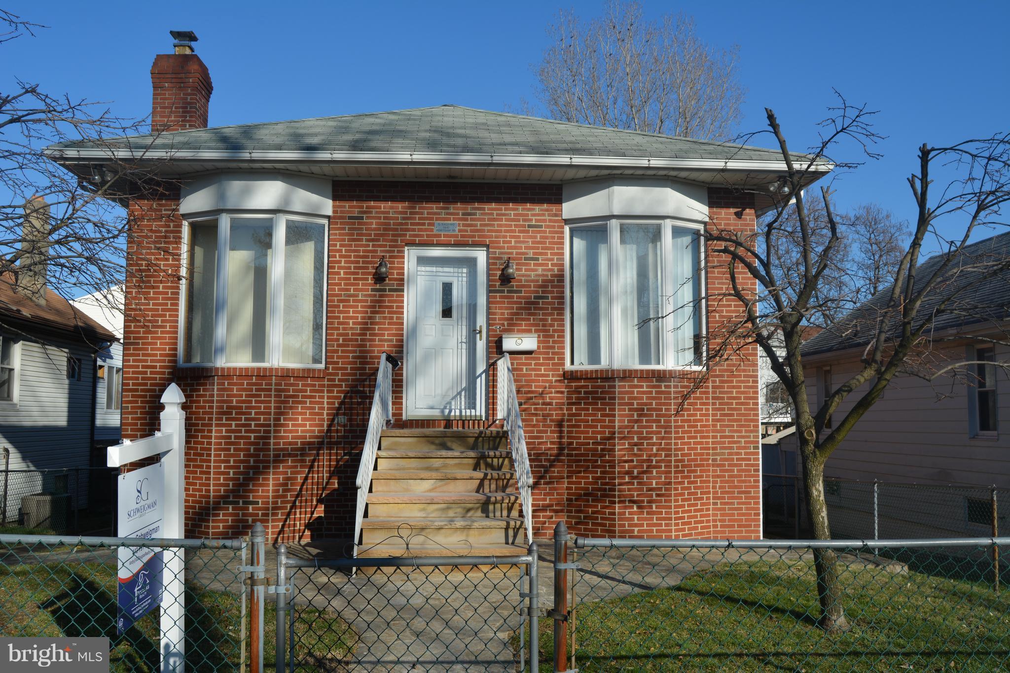 1847 Portship Road Baltimore, MD 21222 - Photo 1 of 18 Exterior (Front)