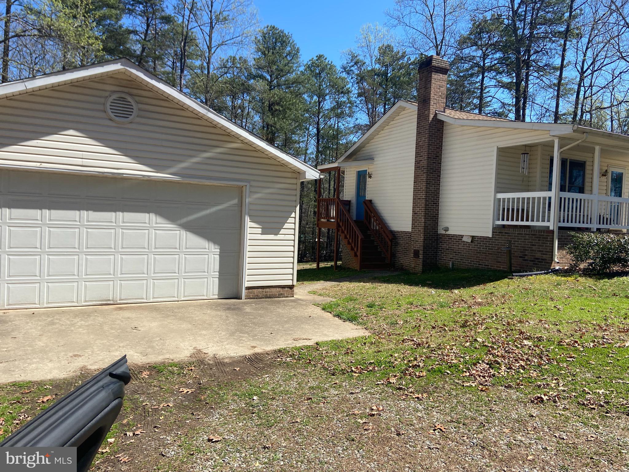 20237 Landora Bridge Road Ruther Glen, VA 22546 - Photo 3 of 51