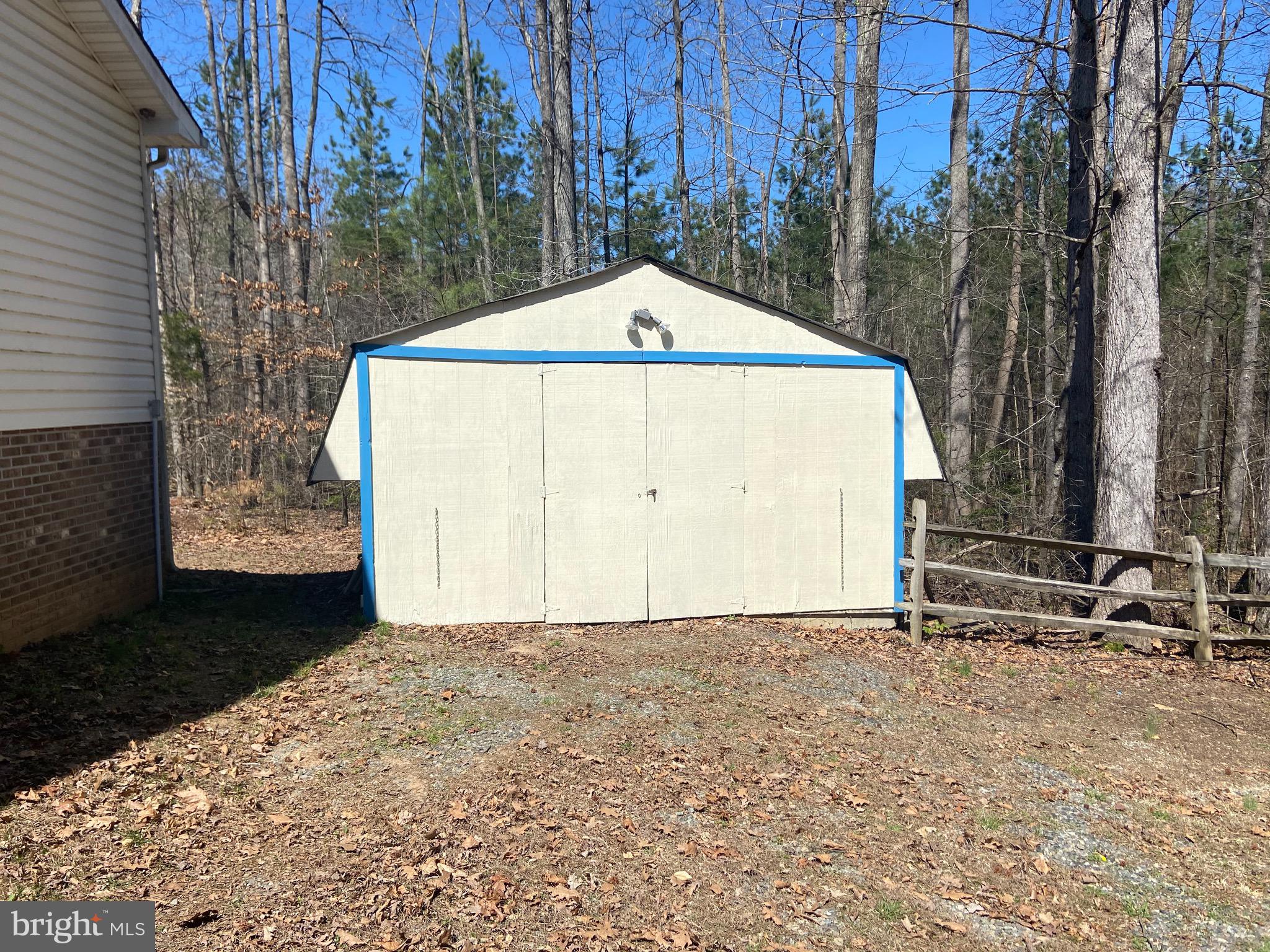 20237 Landora Bridge Road Ruther Glen, VA 22546 - Photo 6 of 51