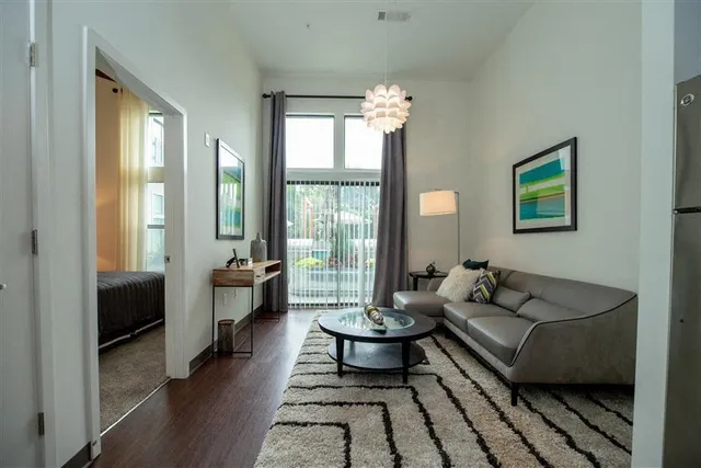 $1,484 | 301 Memorial Drive Southeast, Unit 275502, Atlanta, GA 30312