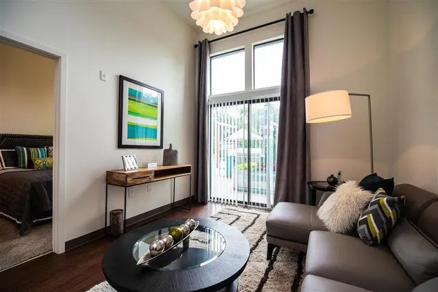 $1,484 | 301 Memorial Drive Southeast, Unit 275502, Atlanta, GA 30312