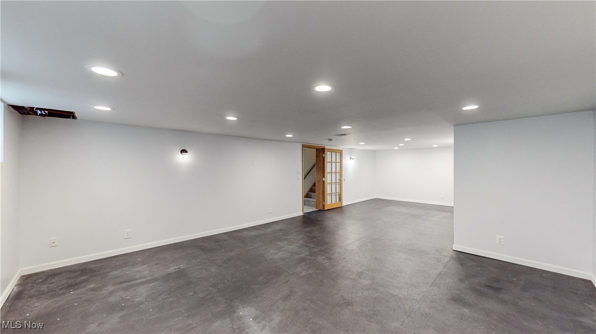 5792 Highland Road Cleveland, OH 44143 - Photo 28 of 43 Gallery Image 28