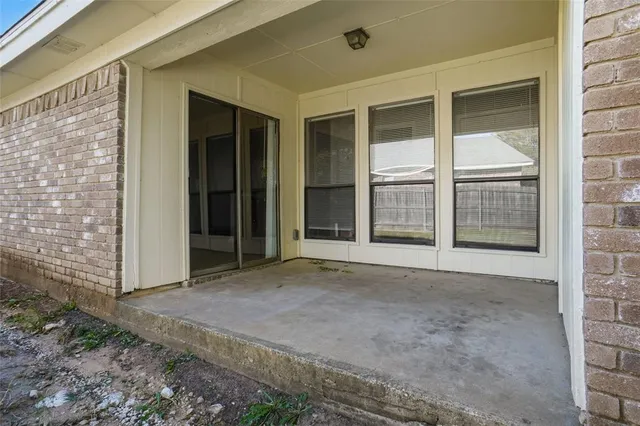 a view of an entrance of the house