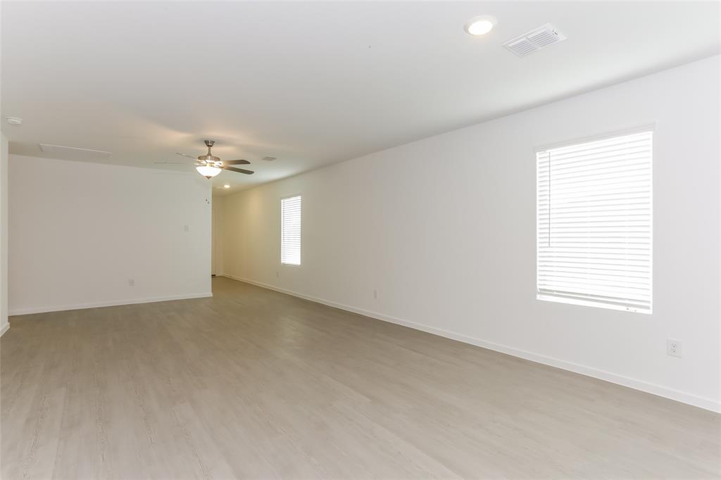 15237 Rangeland Road Haslet, TX 76052 - Photo 10 of 24