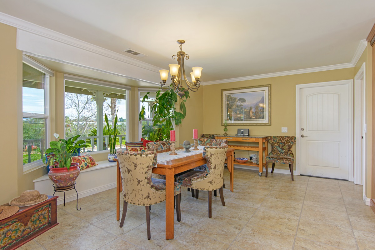 1939 Green Canyon Road Fallbrook, CA 92028 - Photo 10 of 25