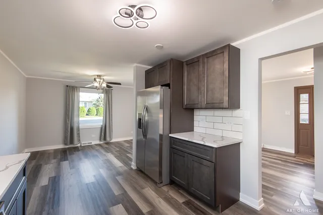 $394,900 | 10956 Nagle Avenue, Worth, IL 60482