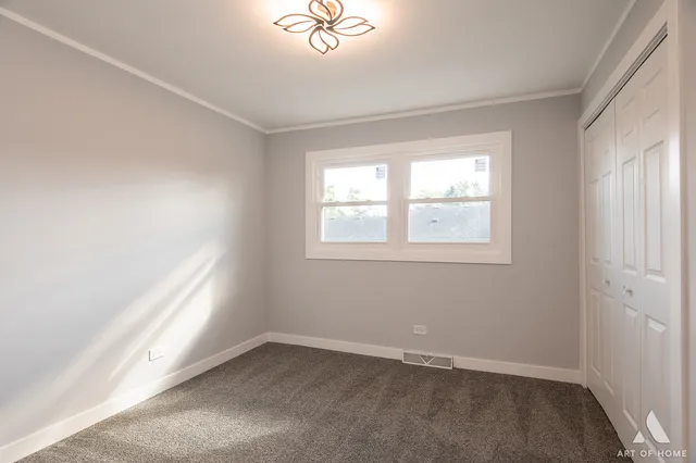 $394,900 | 10956 Nagle Avenue, Worth, IL 60482