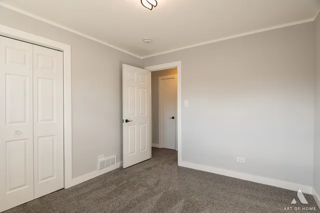 $394,900 | 10956 Nagle Avenue, Worth, IL 60482