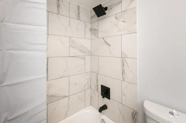 $394,900 | 10956 Nagle Avenue, Worth, IL 60482