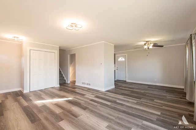 $394,900 | 10956 Nagle Avenue, Worth, IL 60482