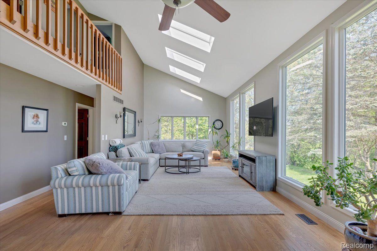 396 Drahner Road Leonard, MI 48367 - Photo 16 of 68 Gallery Image 16