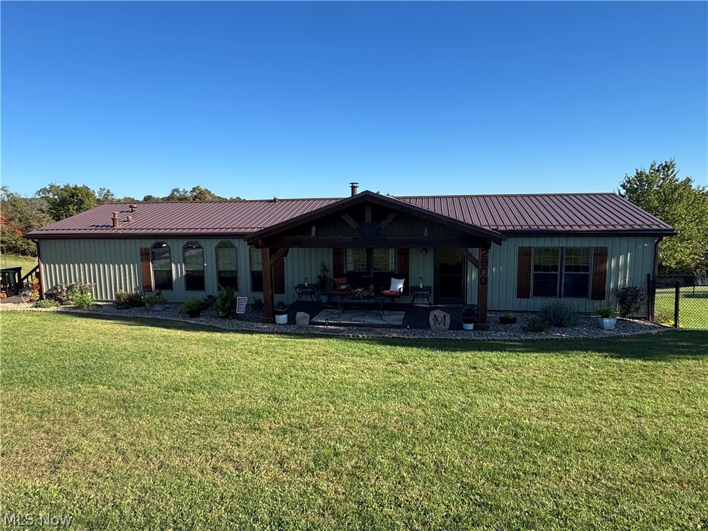 2600 Vickers Road Marietta, OH 45750 - Photo 1 of 50 Gallery Image 1