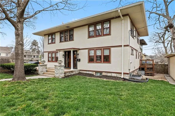 $729,000 | 6251 Wornall Road, Kansas City, MO 64113